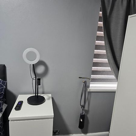 Manchester - House - Sleeps 6 - Parking - Garden מראה חיצוני תמונה